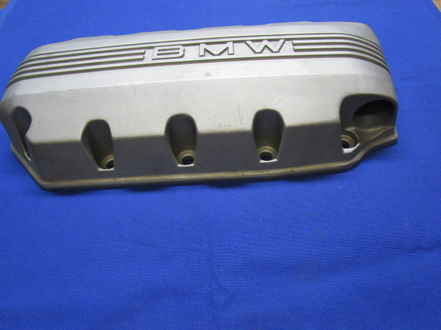 Kurbelgehäusedeckel K100 Modelle alter Lagerbestand mit Kratzer