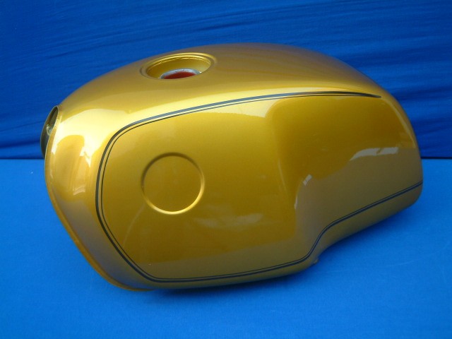 Tank 100RS gold NOS nicht mehr lieferbar