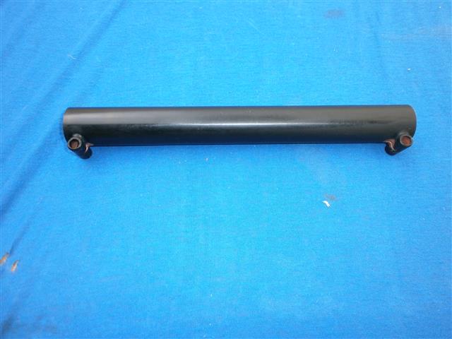 Querrohr R65LS schwarz vorn