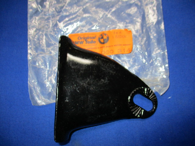 Scheinwerferhalter rechts R26,27,50,50/2,60,60/2,50S,69,69S (NOS)