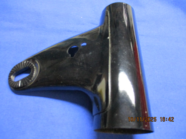 Scheinwerferhalter links USA 50/5,60/5,75/5 (NOS)