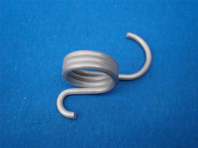 Rückholfeder Fußbremshebel R26/27 VA