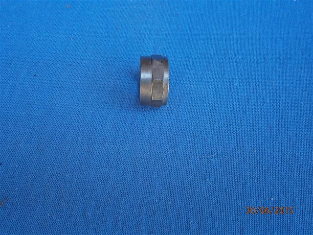  Benzinhahn&uuml;berwurfmutter unten orig. Everbest R25/3,26,27,50/5-90S 
   