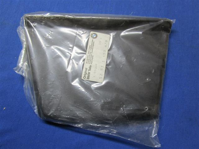 Deckel Werkzeugkasten unter Sitzbank K100,RS,RT - 09/85