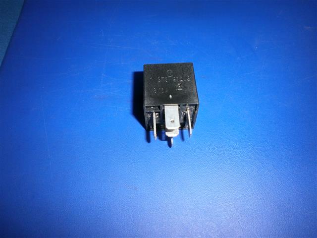 Relais Einspritzanlage Bosch Steuergerät K75,K100 Modelle